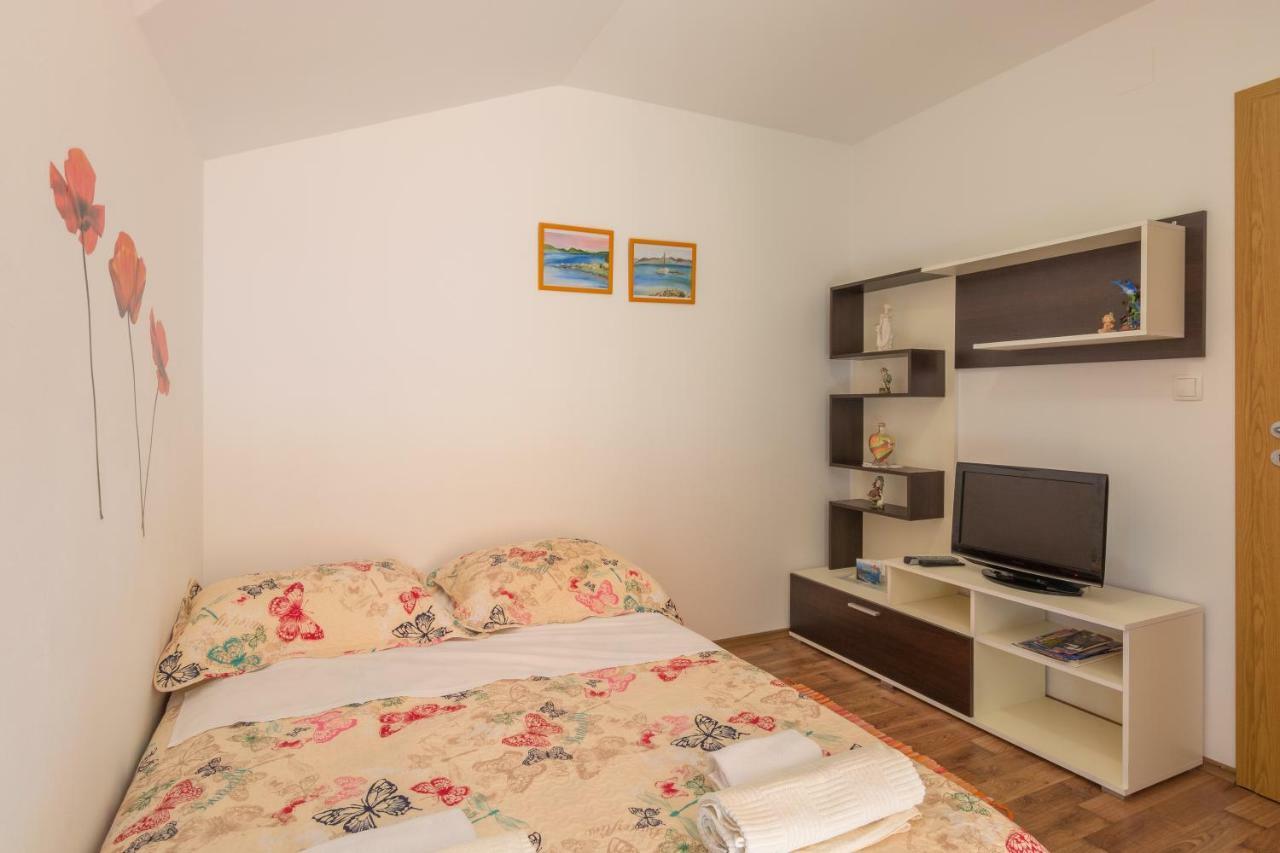 Apartments Lotus Sukošan المظهر الخارجي الصورة