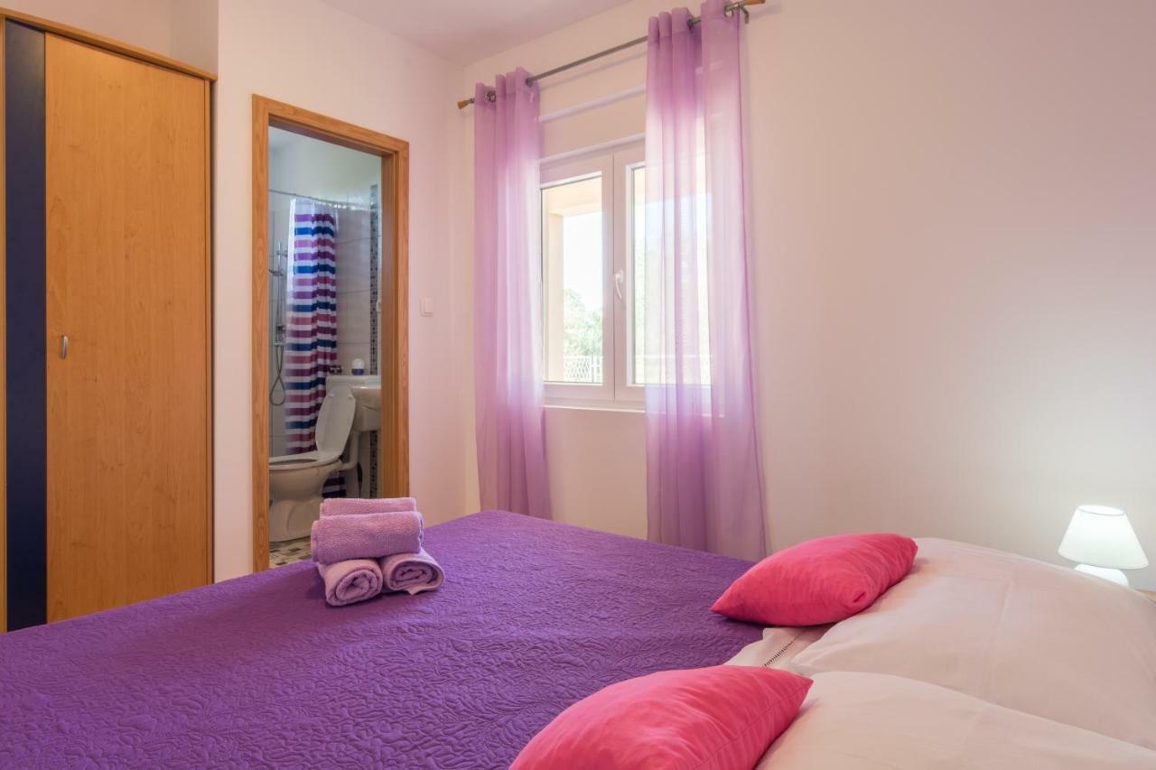 Apartments Lotus Sukošan المظهر الخارجي الصورة