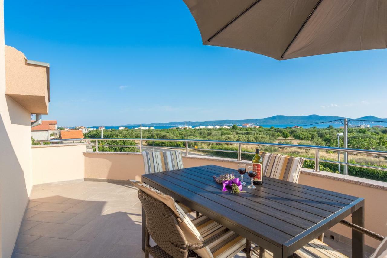 Apartments Lotus Sukošan المظهر الخارجي الصورة