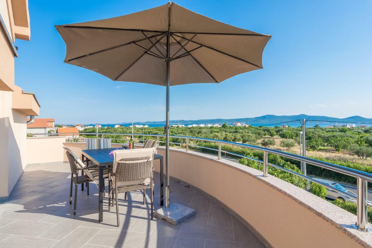 Apartments Lotus Sukošan المظهر الخارجي الصورة
