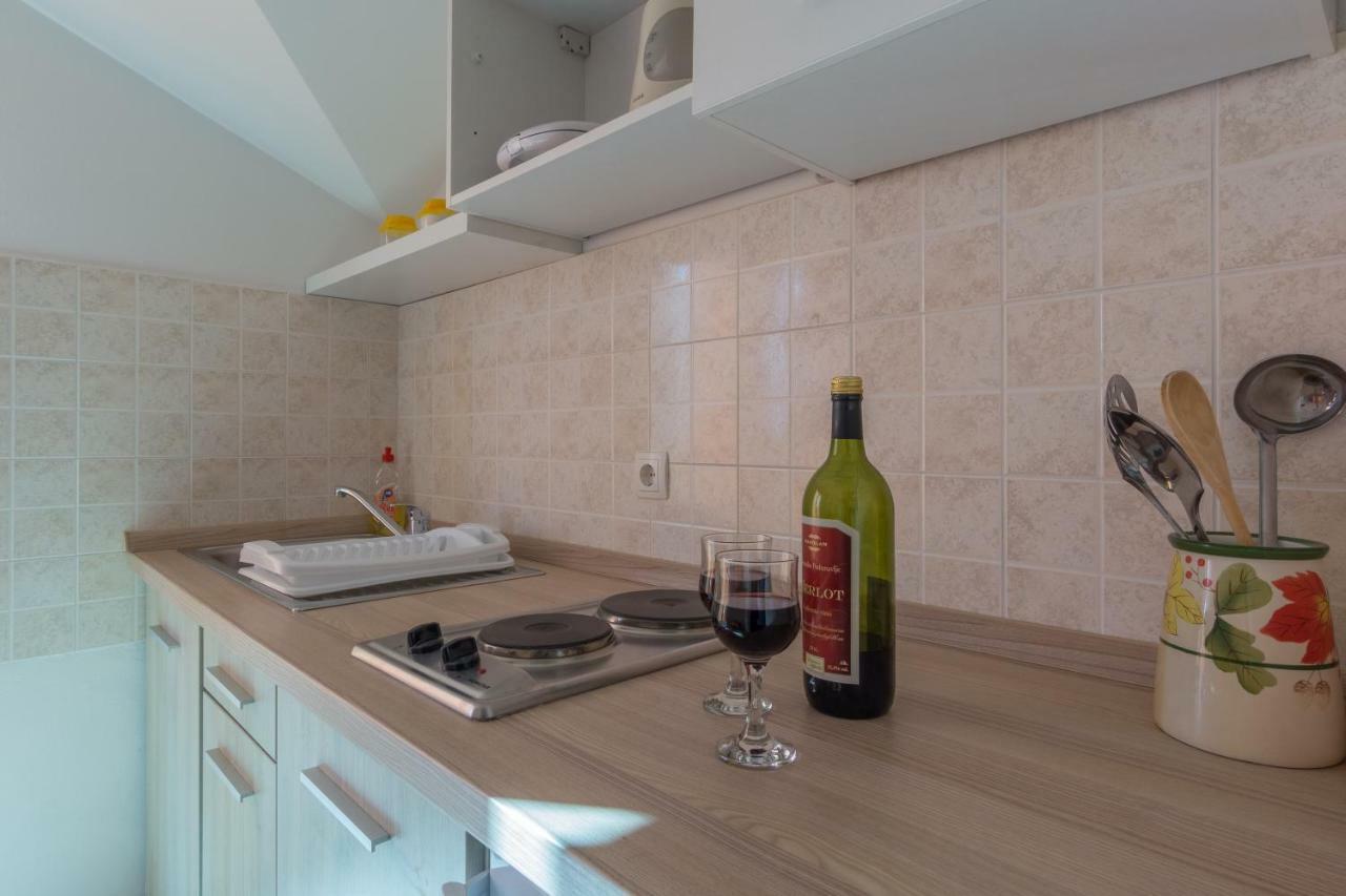 Apartments Lotus Sukošan المظهر الخارجي الصورة